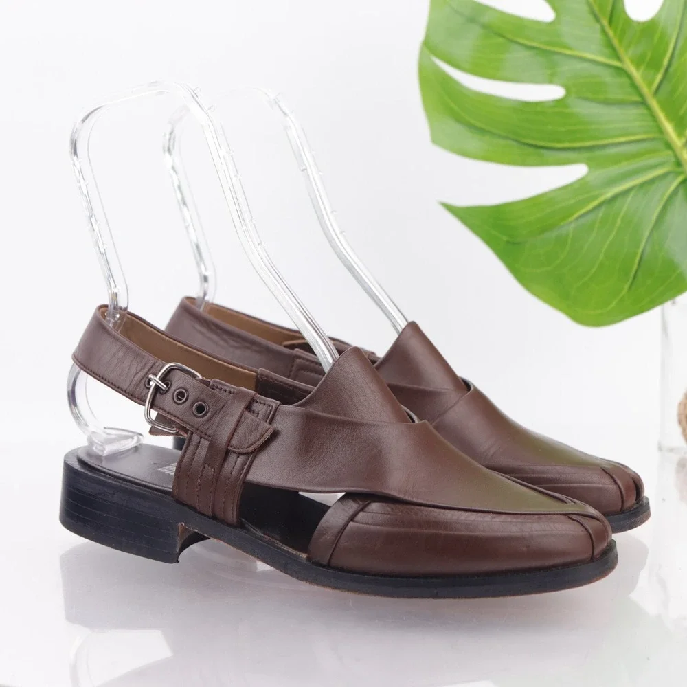 English Boot House Mens Sandals Size 9 Brown Leather Closed Toe Fisherman Shoes